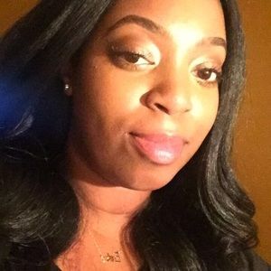 Meet your Posher, Erika